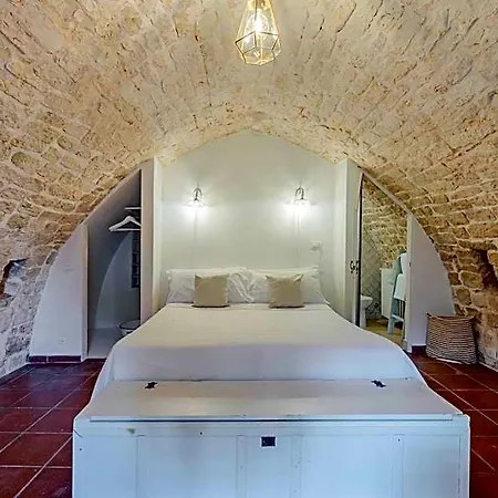 Bed & Breakfast Dimora Rutica 3*